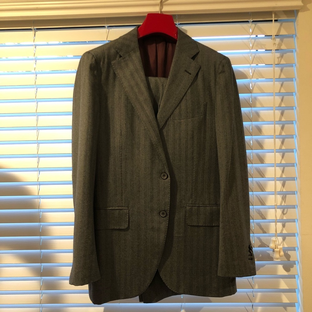 EUC SuitSupply La Spalla Gray Herringbone Suit 40R - Picture 2 of 7